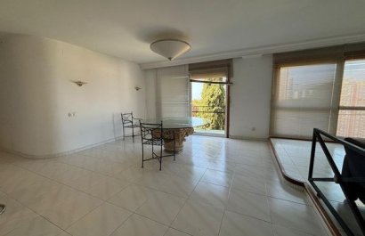 Segunda mano - Chalet -
Benidorm - Levante