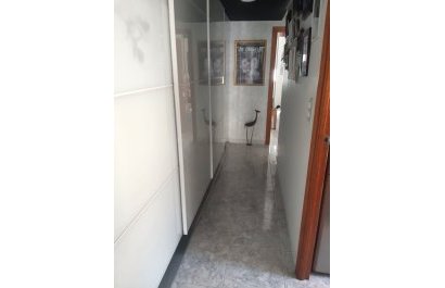 Resale - Apartment / flat -
Benidorm - Zona de Poniente