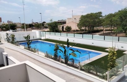 Obra nueva - Adosado -
Pilar de la Horadada