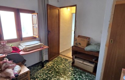 Resale - Casa de pueblo  -
Gata de Gorgos