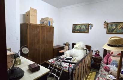 Resale - Casa de pueblo  -
Gata de Gorgos
