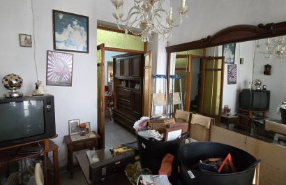 Resale - Casa de pueblo  -
Gata de Gorgos