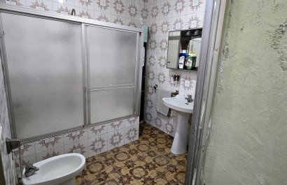 Resale - Casa de pueblo  -
Gata de Gorgos