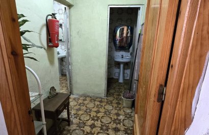 Resale - Casa de pueblo  -
Gata de Gorgos
