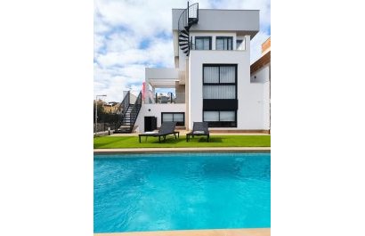 Nouvelle construction - Villa / Jumelée -
Algorfa