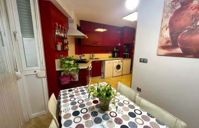 Revente - Appartement -
Benidorm - Zona de Poniente