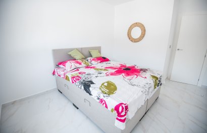 New Build - Chalet independiente -
Pilar de la Horadada - Pinar de Campoverde