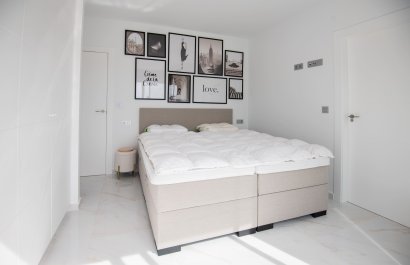 New Build - Chalet independiente -
Pilar de la Horadada - Pinar de Campoverde